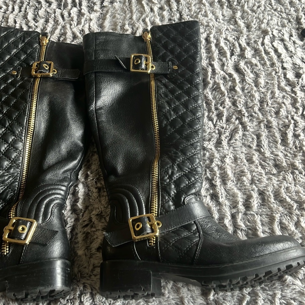 All leather black boots
